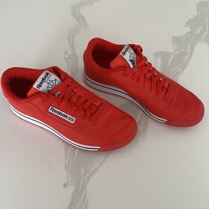 Reebok Classic Low Top Red Sneakers Sz 8